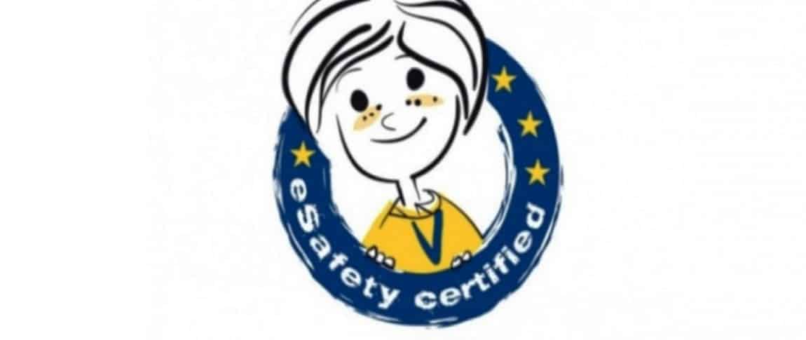 eSafety Label (E Güvenlik Etiketi) Etiketimizi Aldık.